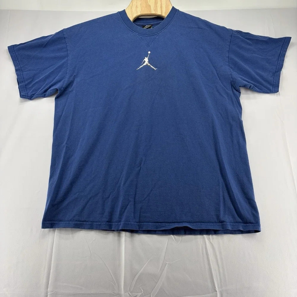 Vintage 2000's Jordan Brand Center Jumpman Logo T-Shirt Size XL Michael Jordan